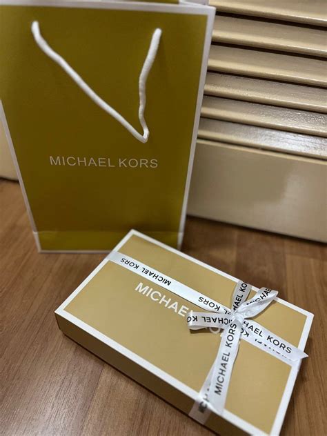 michael kors packaging